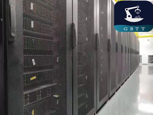 High-performance bitcoin mining rig operating in a controlled environment